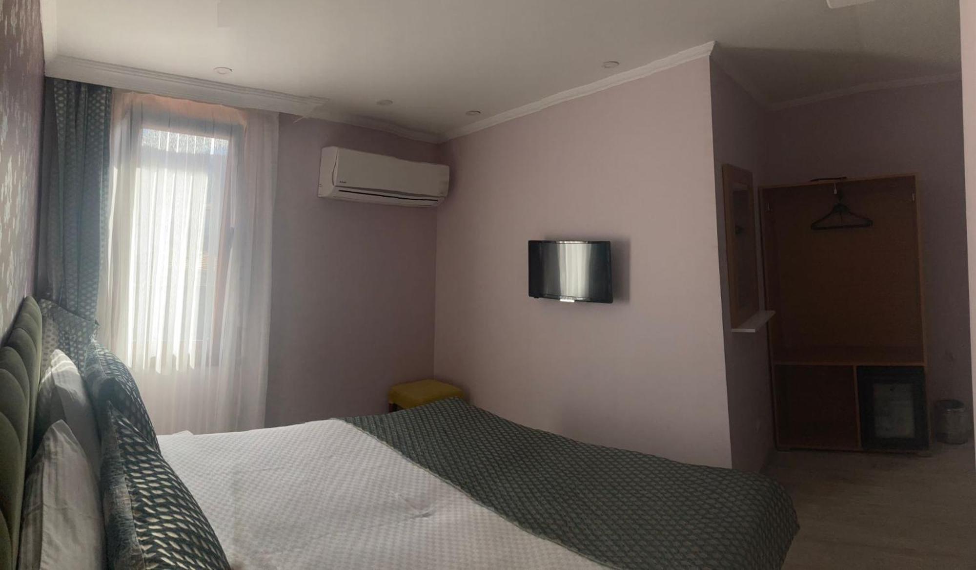Safran Palas Yenifoca Dış mekan fotoğraf